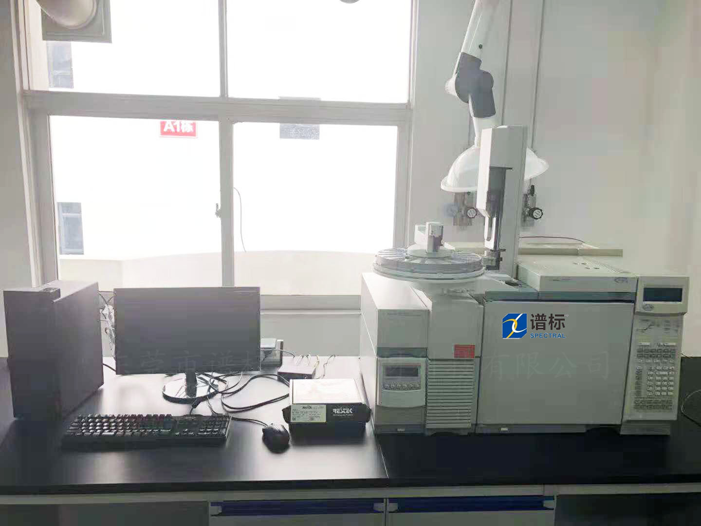 杭州某大型檢測集團(tuán)購買我司兩臺(tái)二手安捷倫Agilent GCMS 6890-5973N 