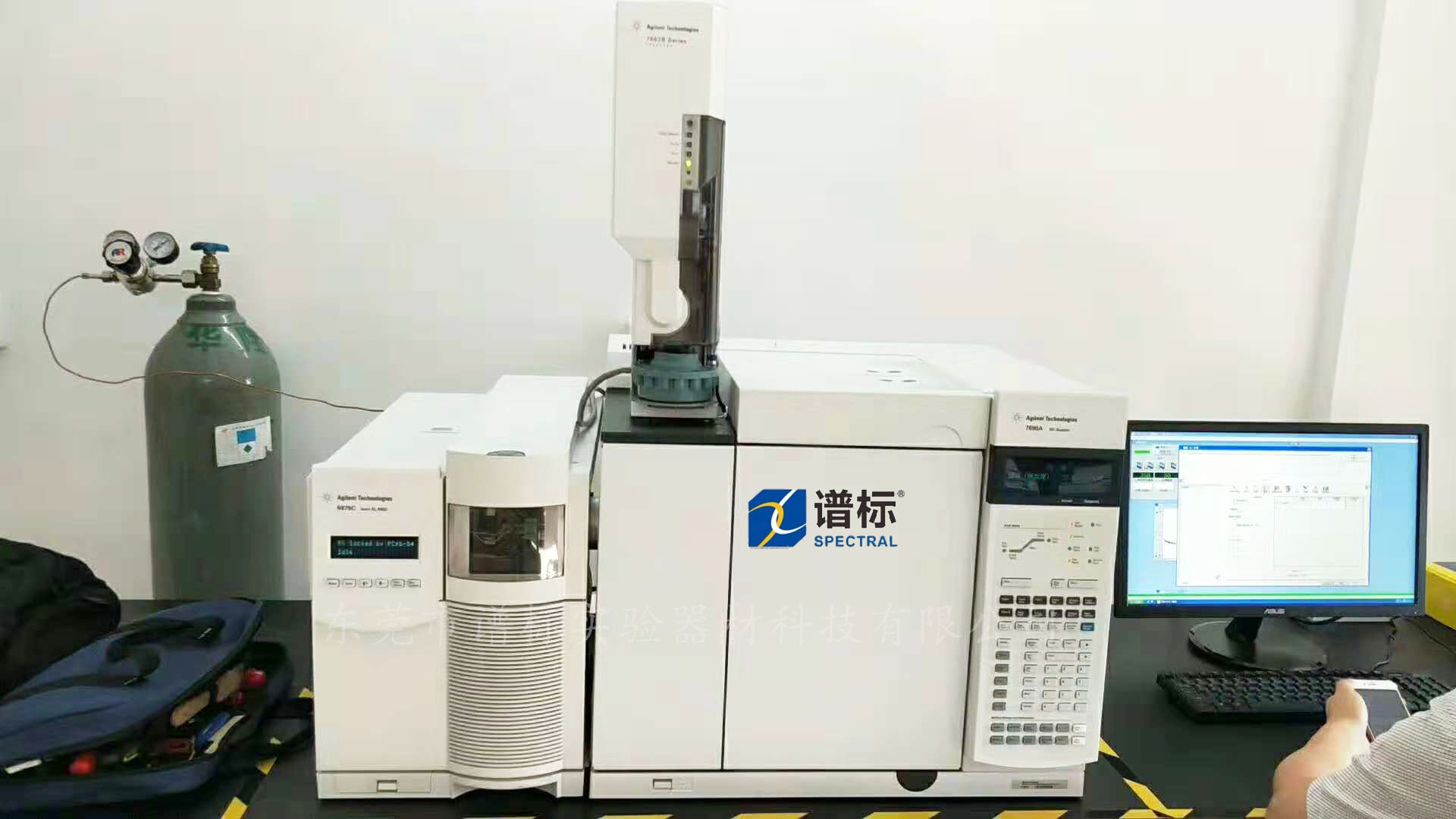 惠州某大型檢測集團(tuán)購買我司二手安捷倫GCMS 7890A-5975C