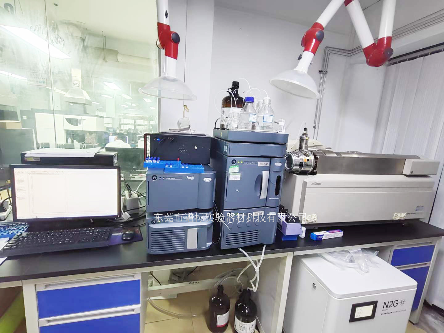 5月8日液質(zhì)聯(lián)用質(zhì)譜儀AB SCIEX 4000+waters液相在東莞安裝適用藥物研發(fā),生物分析,環(huán)境監(jiān)測